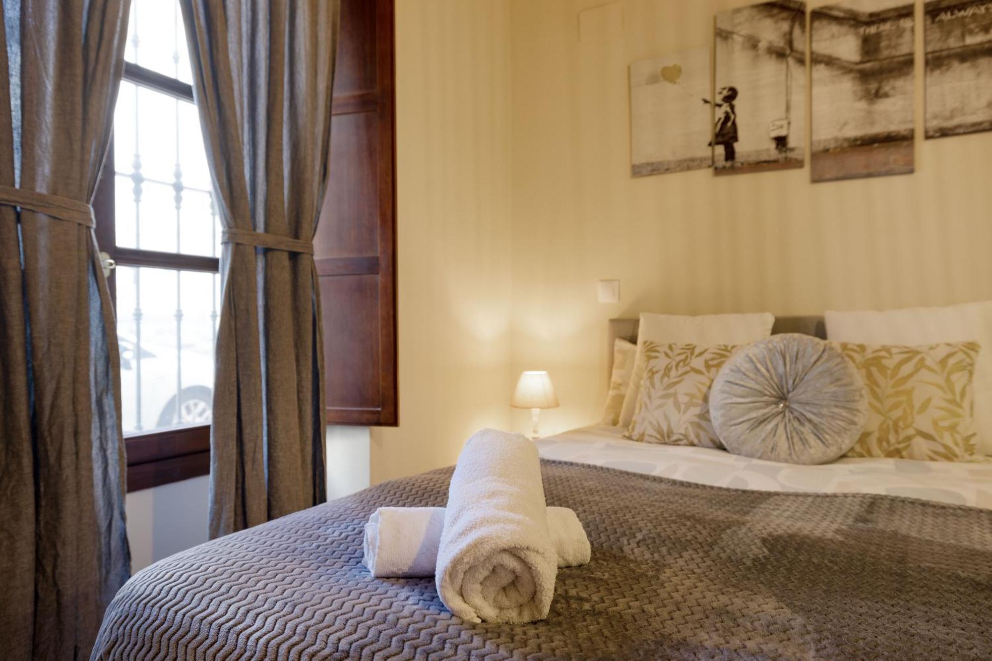 סביליה Apartamentos Y Lofts En Triana מראה חיצוני תמונה